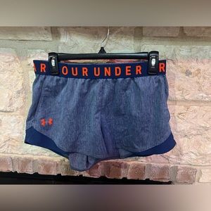 Under Armour - Women Shorts